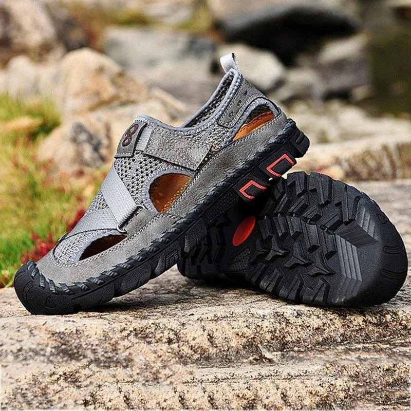 Men's Outdoor Wading Beach Shoes Mesh Non-slip Hole Sandals